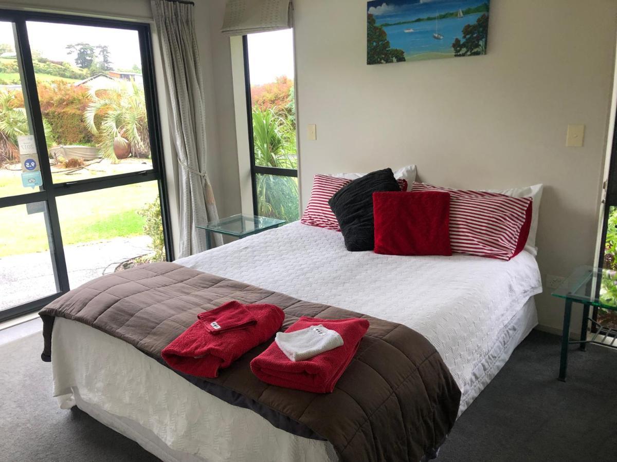 Silverdale Garden Stay Orewa Kültér fotó