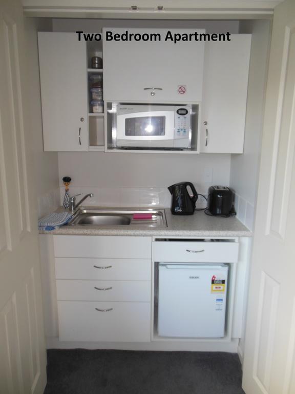 Silverdale Garden Stay Orewa Szoba fotó